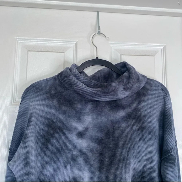 ANTHROPOLOGIE Maeve Ainsley Cowl Neck Tie Dye Thermal Top Size Extra Small - Picture 3 of 5